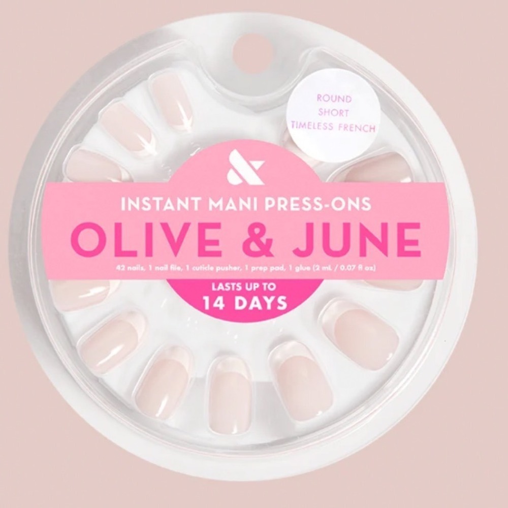 Olive & June Instant Mani Press-On Nails Timeless French Round Short 42ct Kit